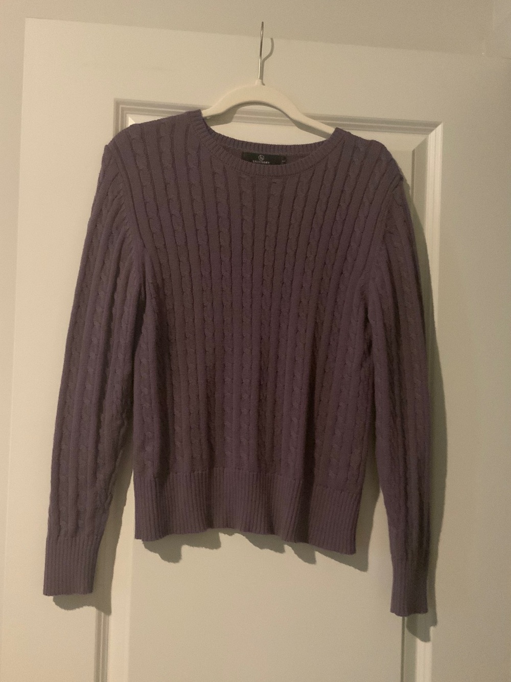 Cable-Knit Crewneck Sweater in Lavender - Womens